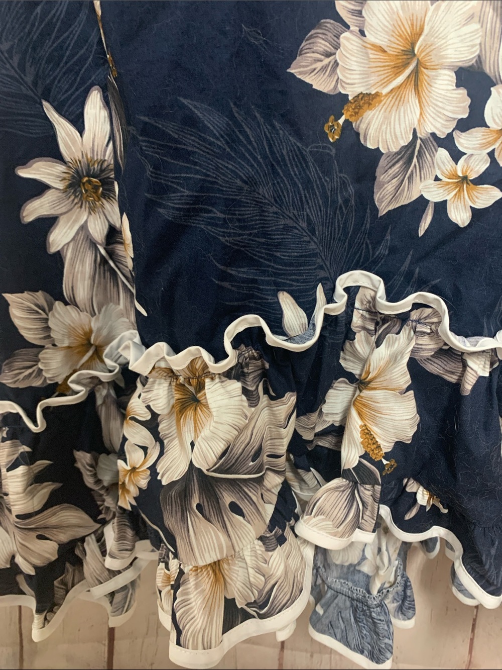 NWOT Pacific Legend Navy Ruffle Hawaiian Floral Aloha Maxi Dress Size 2XL USA - Picture 2 of 6